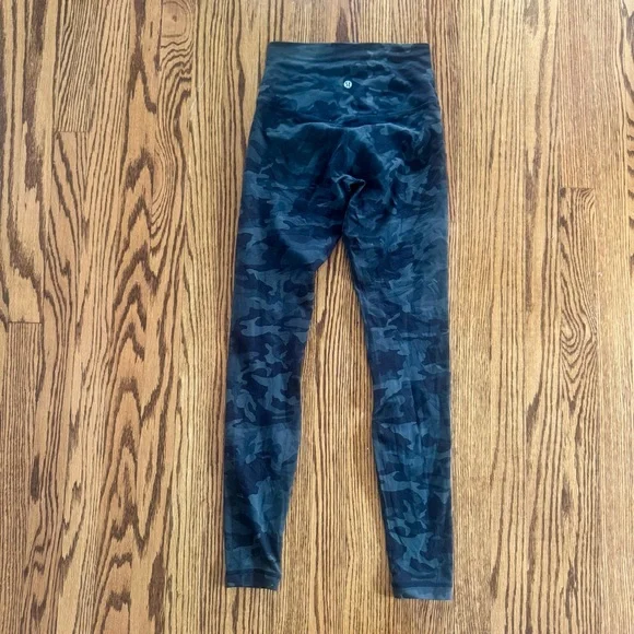 Lululemon Align Green Camo Leggings 29 Inseam High Rise Women's Size 4 EUC - Picture 2 of 8